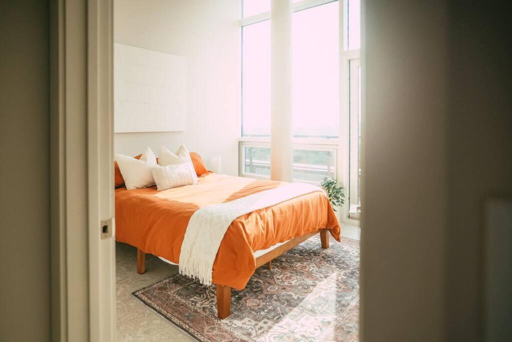 New - Luxury 2Br Penthouse Apt In Central Halifax Eksteriør bilde