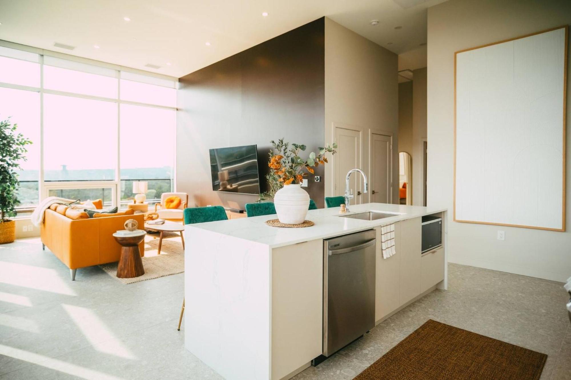 New - Luxury 2Br Penthouse Apt In Central Halifax Eksteriør bilde