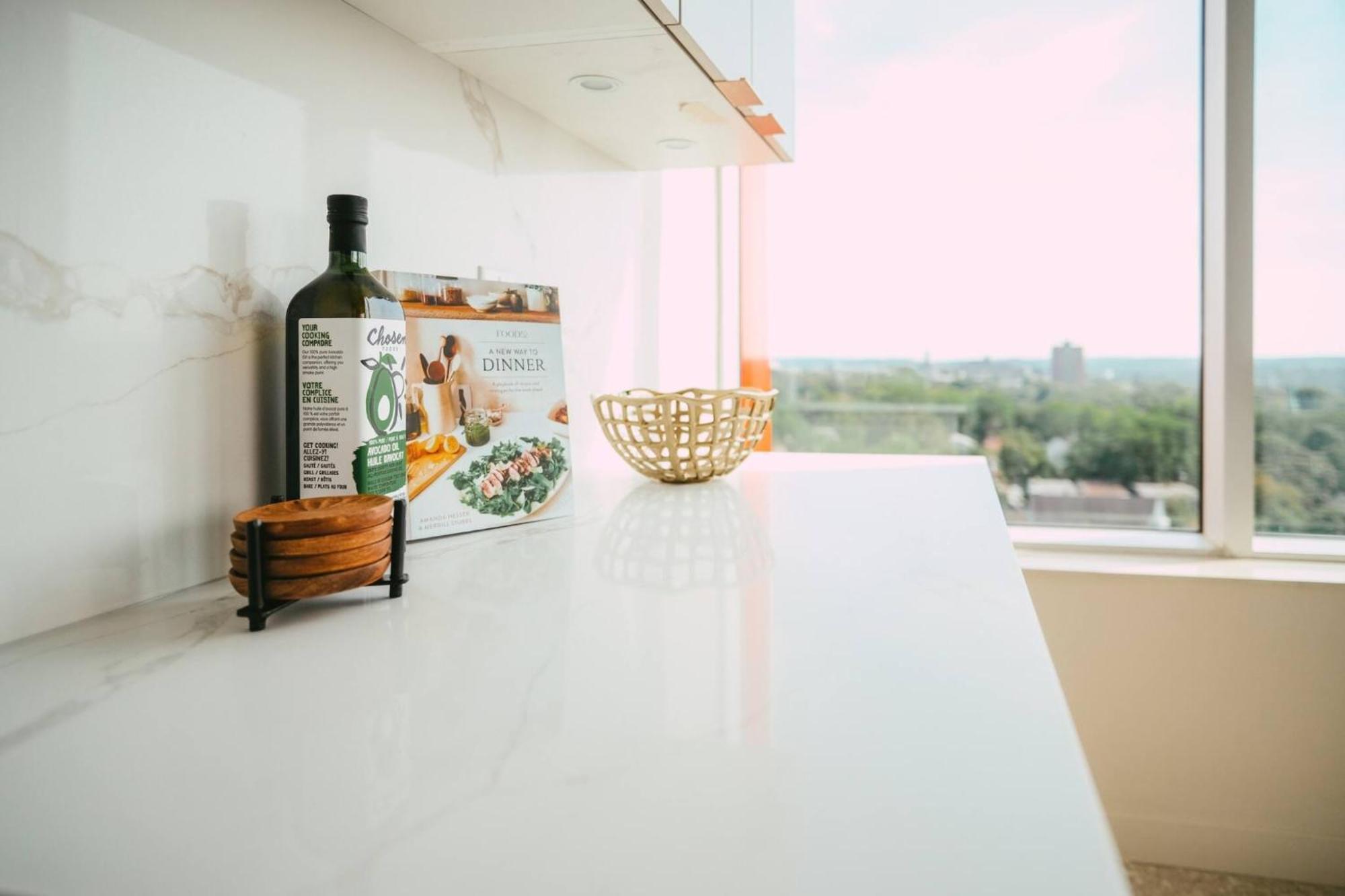 New - Luxury 2Br Penthouse Apt In Central Halifax Eksteriør bilde